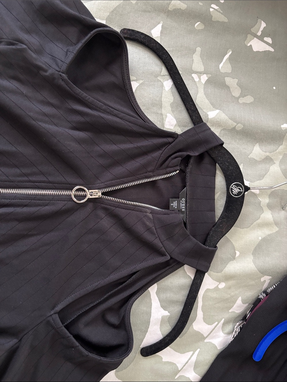 NWT Guess Black Sleeveless Zip-Front Dress-open shoulders